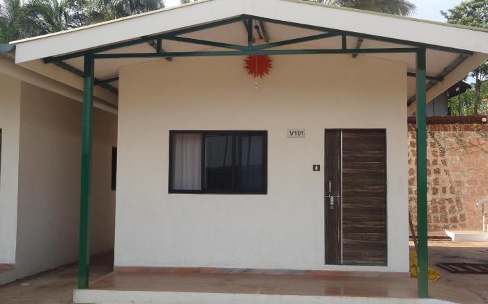 Tent-O-Treat Premium Rooms near Dapoli