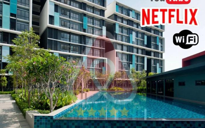 CORE suite klia with FREE NETFLIX + WIFI