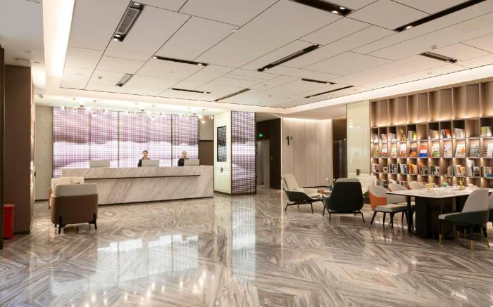 Atour Hotel Guilin Liangjiang Sihu Xiangbi Mountain