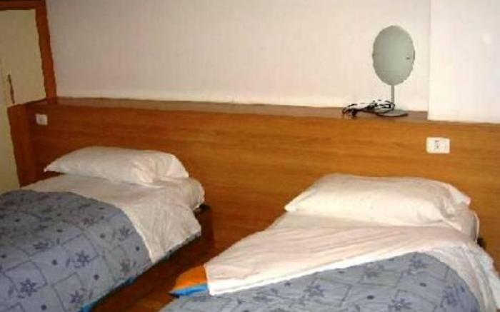 Hotel Oasi