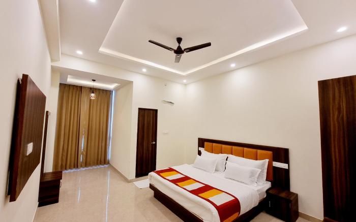 Hotel Aditya Palace