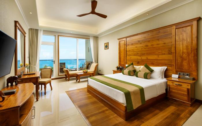 Araliya Beach Resort & Spa Unawatuna- Where you meet the sea all year