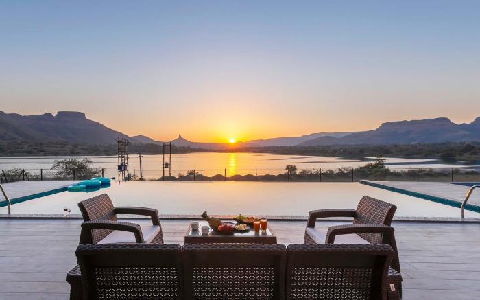 StayVista at Bellissimo Panorama