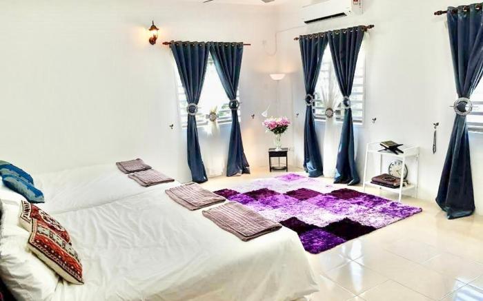 Spacious+Cozy House(10-15pax)