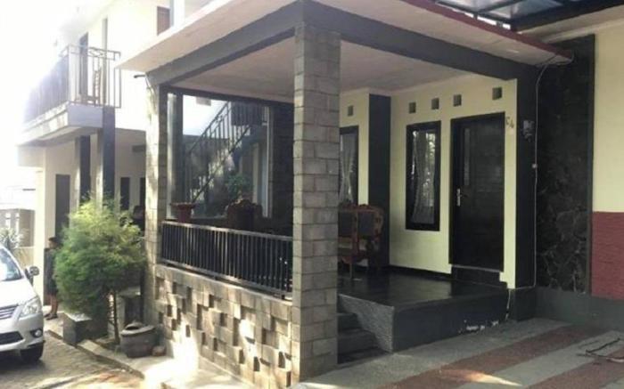 Cozy Villa Batu
