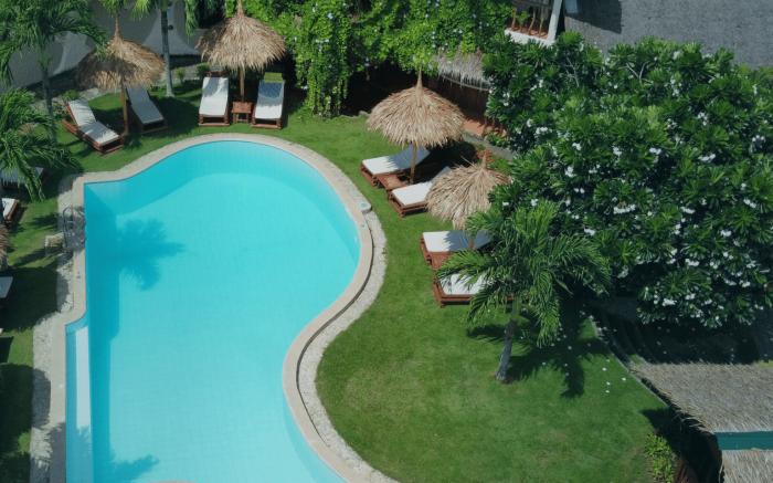 Garden of Eden Dive Resort