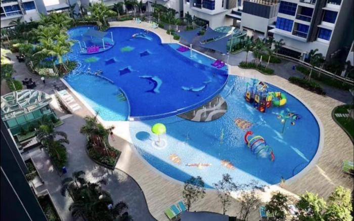 Atlantis-A34-8pax Pool View/5 min To Town JonkerSt