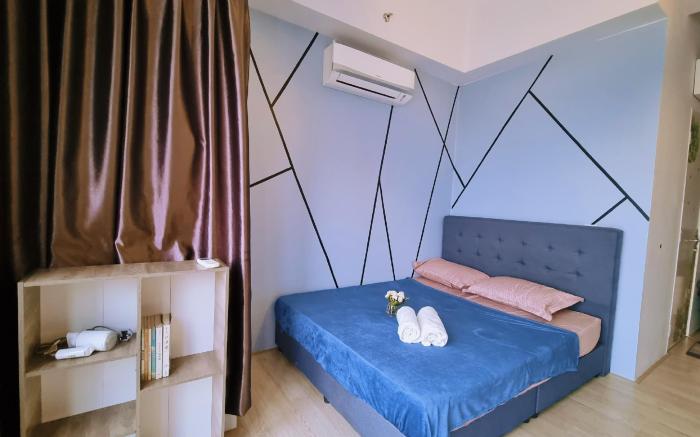Aurora Revo Pavilion 2 I Entire unit | 2-4pax LS26