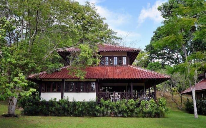 Peaceful Villa in private beach Resort, 5' to Golf