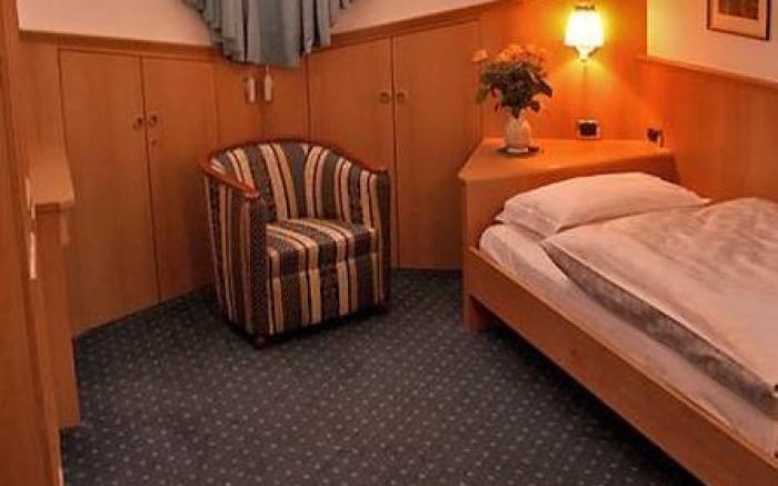 Villa Martha Vintage Hotel-B&B