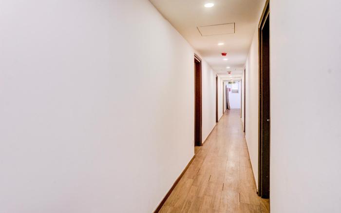 Super Townhouse Khar The Unicontinental