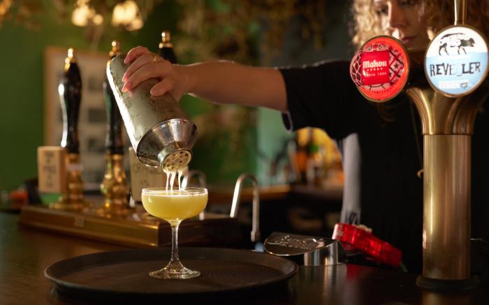 The Bell & Crown