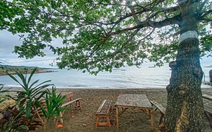 RedDoorz @ St. Anthony Beach Resort