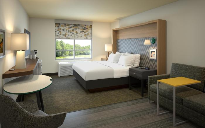 Holiday Inn & Suites Farmington Hills - Detroit NW, an IHG Hotel By IHG