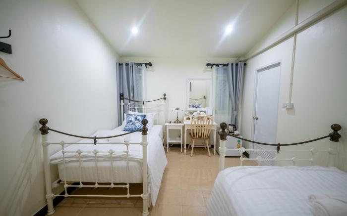 Zane Balcony House Ranong Hotel