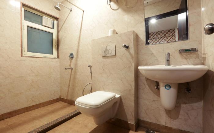 Hotel Classic Plaza at Delhi Airport