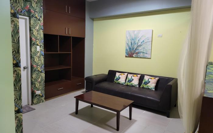 Pico de Loro Hamilo Coast Condo - Jacana Sunny