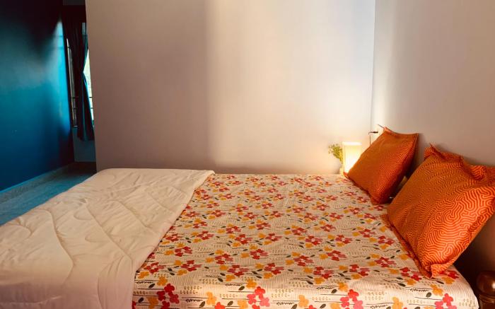 Sita comforts By Goaround