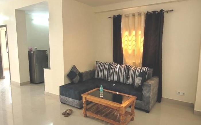 Entire Apartment -Pradhan Nagar Middle of the city