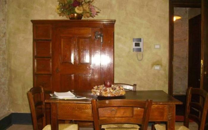 Robur Marsorum Albergo Diffuso