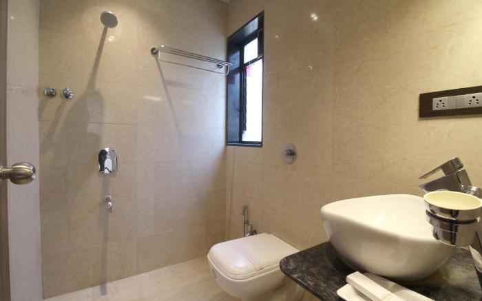Shivam Hotel
