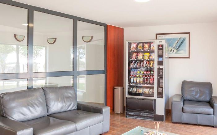 Zenitude Hotel-Residences Magny-les-Hameaux