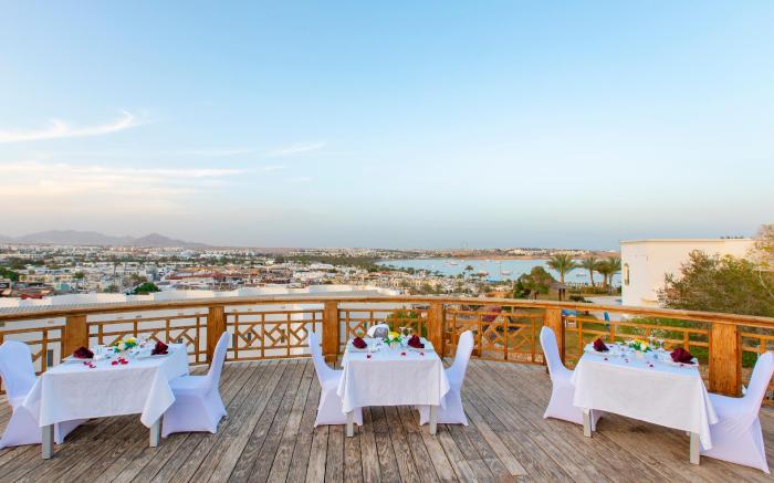 Naama Bay Hotel & Resort