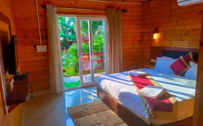 Arambol Lake Resort