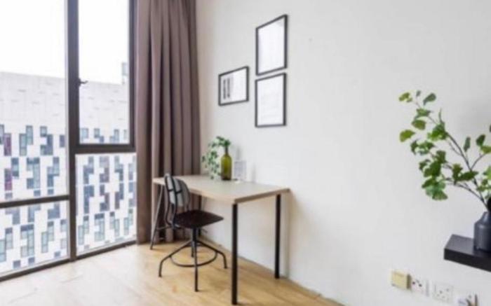 MINIMALIST STUDIO/WIFI/NETFLIX EMPIRE DAMANSARA