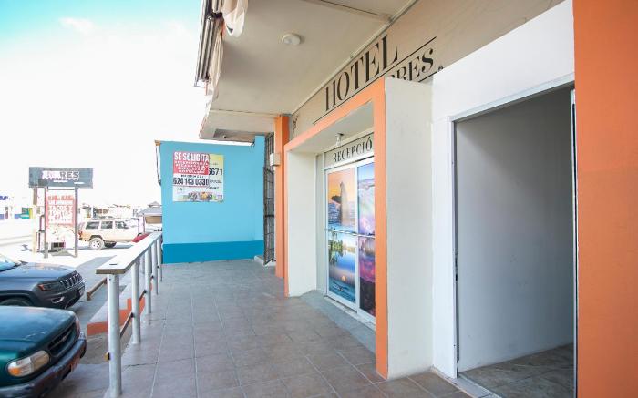 OYO Hotel Plaza Las Torres, Cabo San Lucas