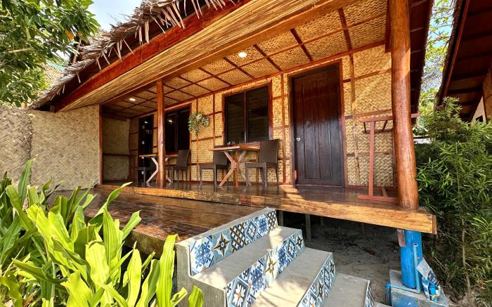 Beach Huts El Nido