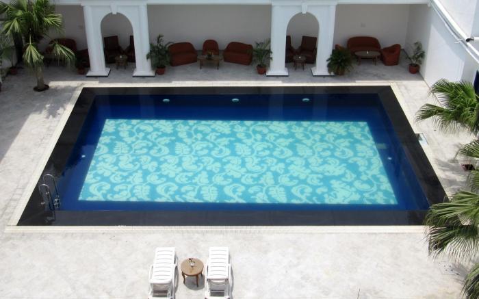 Hotel Ritz Plaza