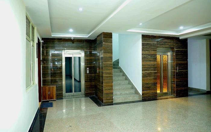 Yogvan Holiday's 1BHK Sunlit Apartment Tapovan