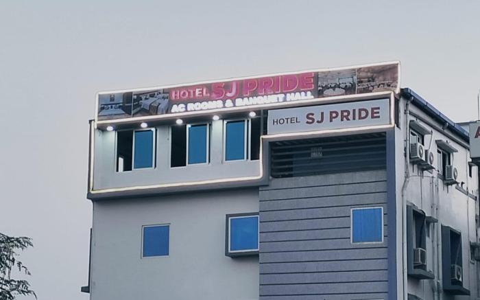 Hotel S J Pride