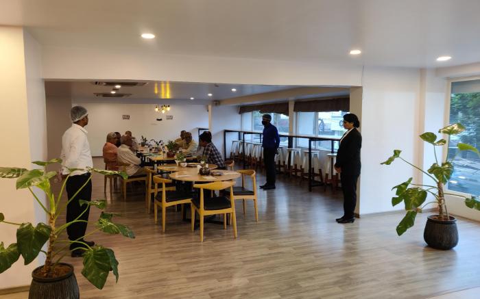 HOTEL ASRANI INTERNATIONAL