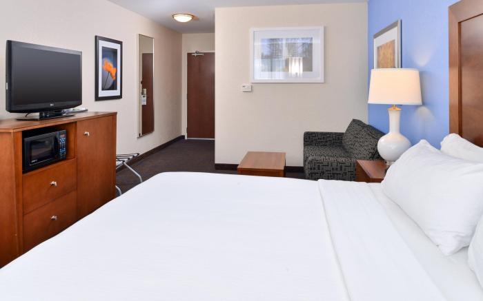 Holiday Inn Express Hotel & Suites Terre Haute By IHG
