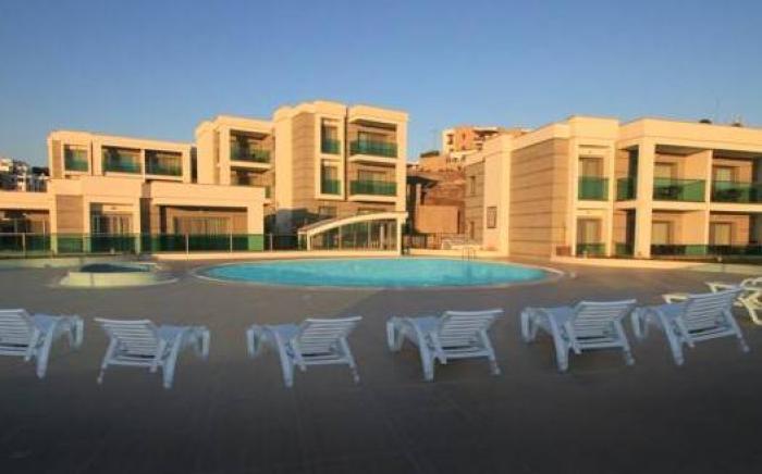 Royal Palm Residence