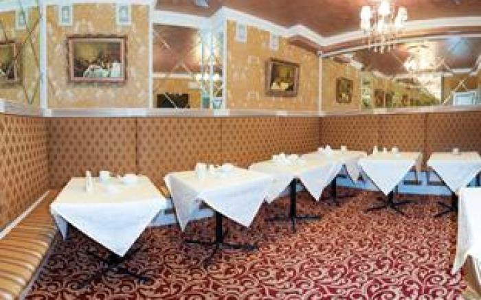 Royal City Hotel