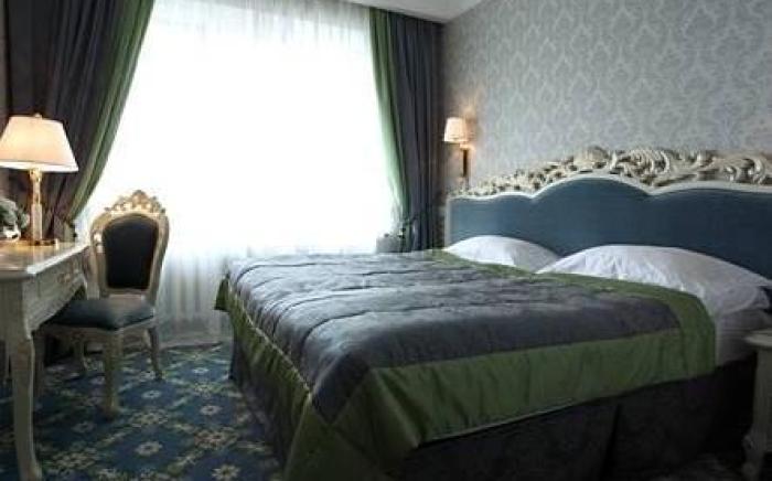 Royal Olympic Hotel