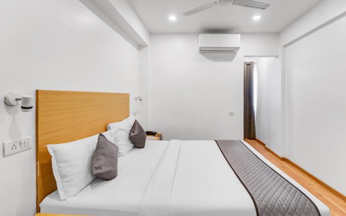 UPAR Hotels Thoraipakkam, OMR