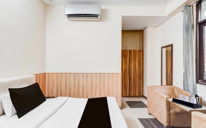 Super Collection O Rispana Pul Dehradun Formerly Hotel Square 1