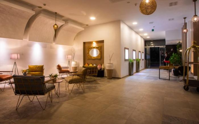 Dellarosa Boutique Hotel