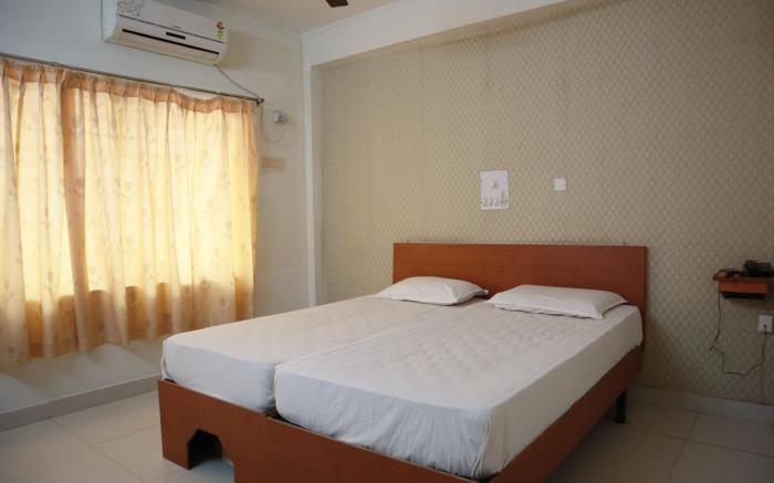 HOTEL SURYA