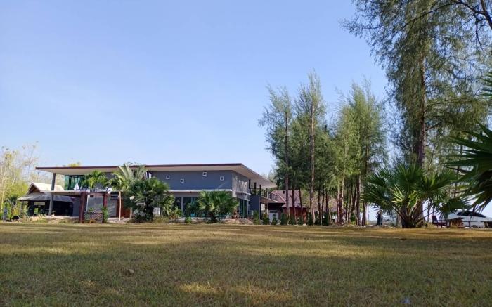 The Chevalley Beach Resort