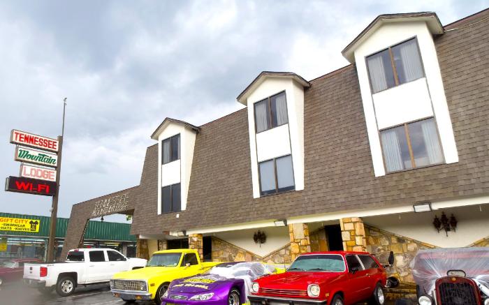 Tennessee Mountain Lodge Riverside by OYO