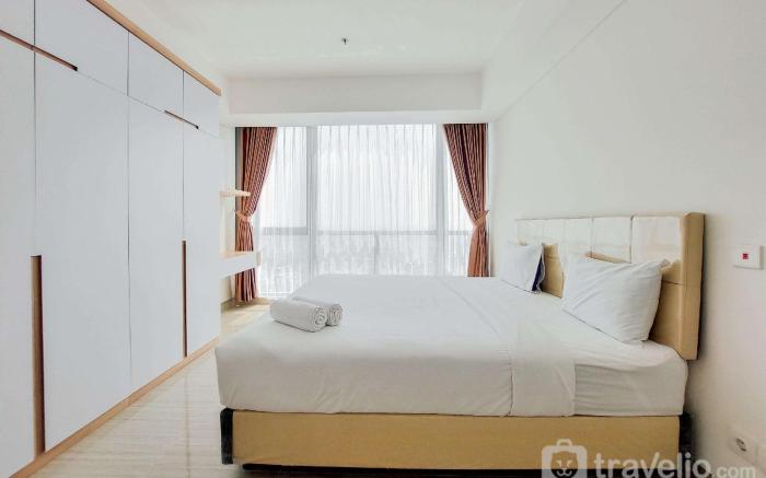 Spacious Lavish 3BR at Hillcrest House By Travelio