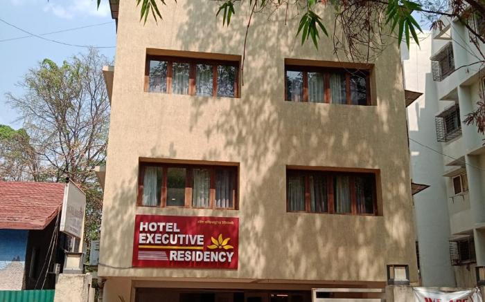 Hotel Executive Residency