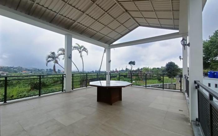 the lake viu