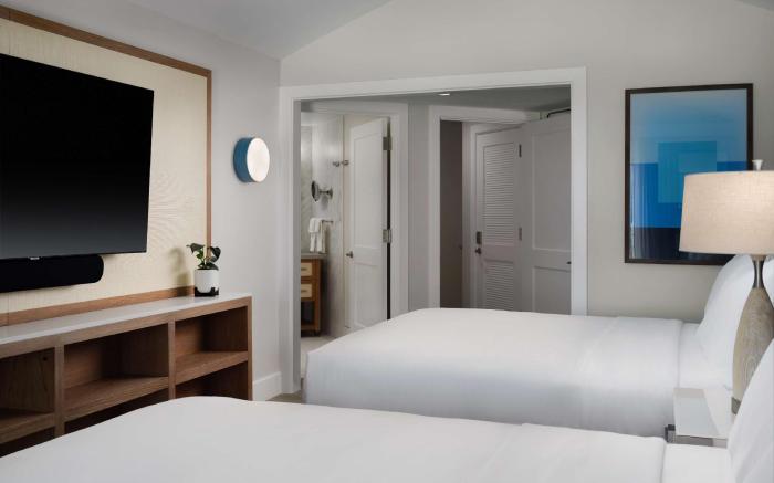 Shore House at The Del, LXR Hotels & Resorts