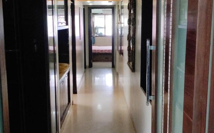 Lovely private furnished room in beautiful flat.